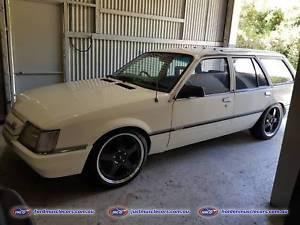 Vk Holden Commodore Ss Lookalike Wagon Factory V8